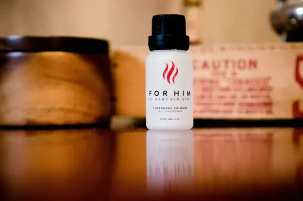 RawChemistry's Pheromone Cologne Essence for Him - Extra Strong Blend 15 ml